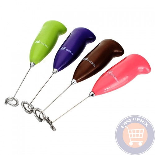 Mini mixer pentru lapte