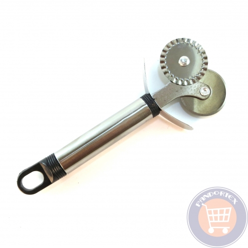 Rolă tăiat colțunaș și pizza