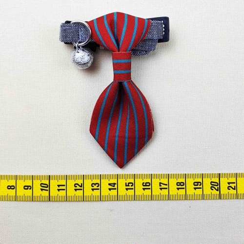 Guler cu cravata si clopotel