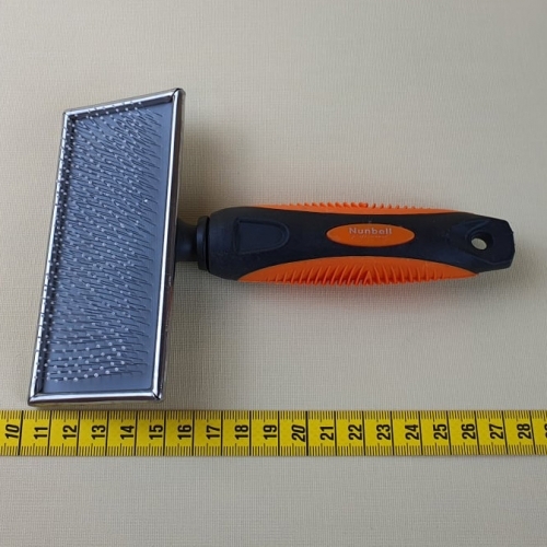 Perie densa de caine-mare