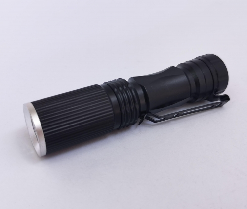 Cree800 Mini lanterna cu carcasa al805